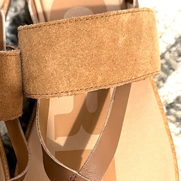 Sorel Leather Easy Sandals - Picture 3 of 4